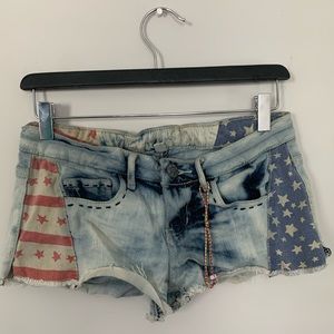 Jean shorts with American Flag print.